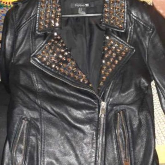 Forever 21 Jackets & Blazers - size small leather jacket